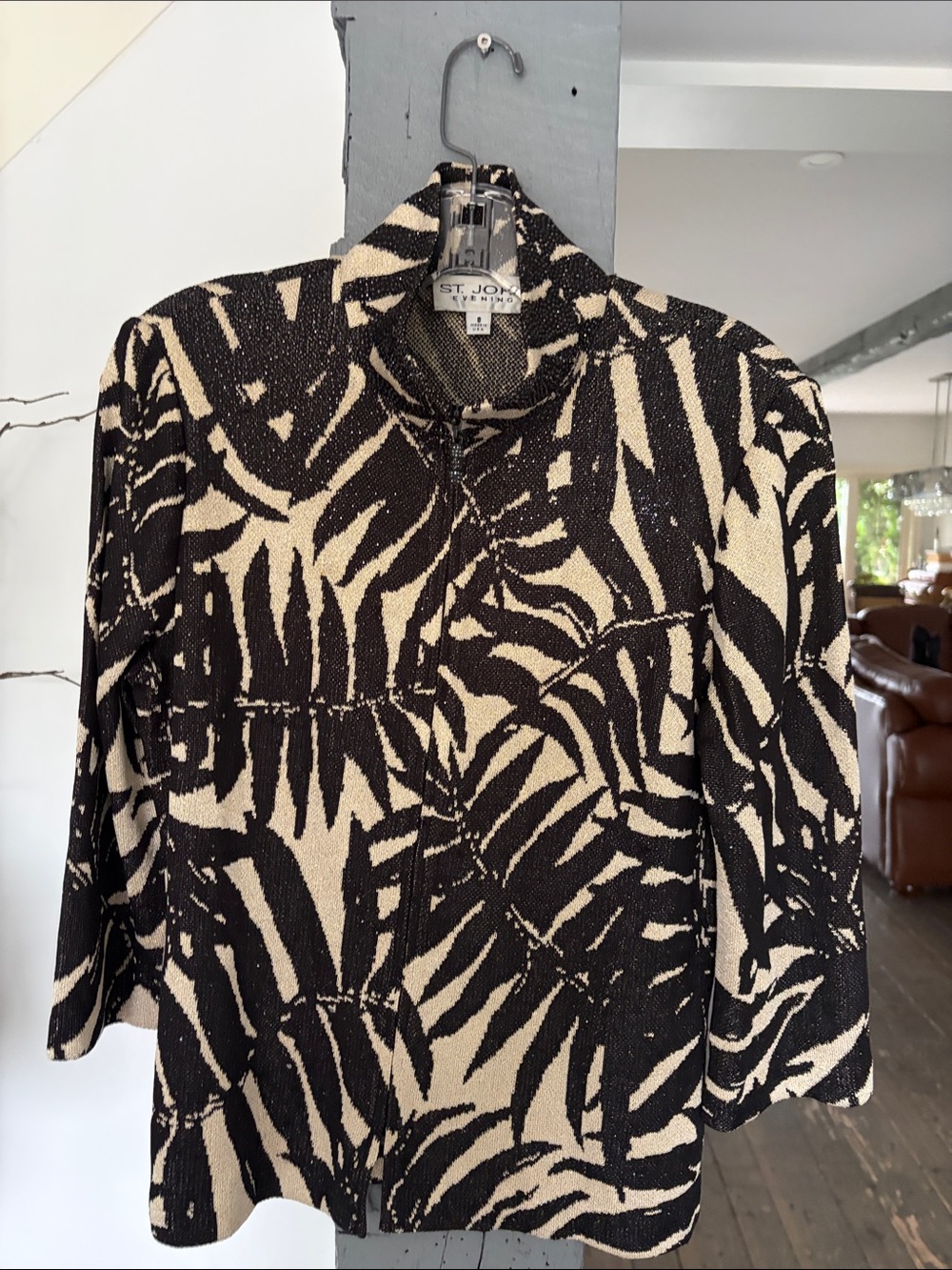 St. John VINTAGE SPARKLE RHINESTONE Jacket Black & GOLD